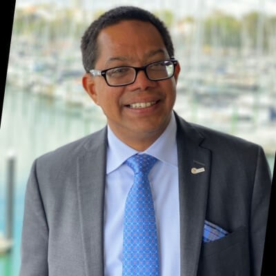 Amal Ratnayake FCGMA